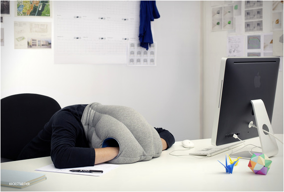 ostrich-pillow