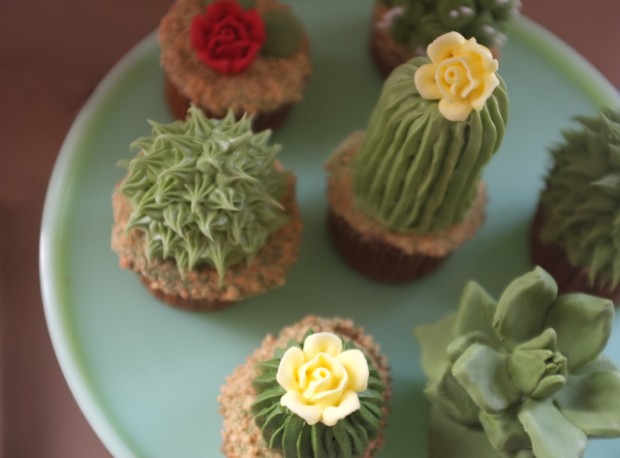 DIYCactusCupcakes2