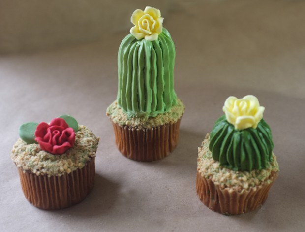 DIYCactusCupcakes3