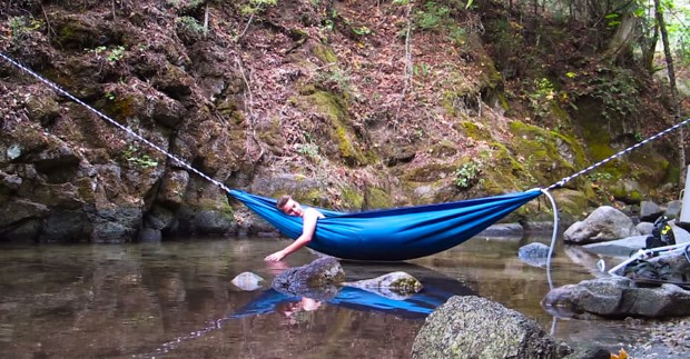 Hydro Hammock hojdacia sieť, ktorú napustite vodou a relax môže začať  6