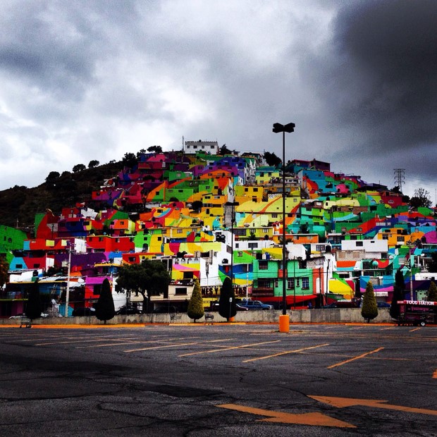 Mexická vláda požiadala street art umelcov, aby pomaľovali celú štvrť 7