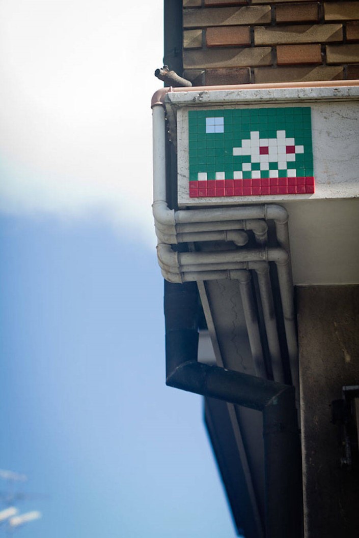 Invader 8 bitovy street art Ravenna 12