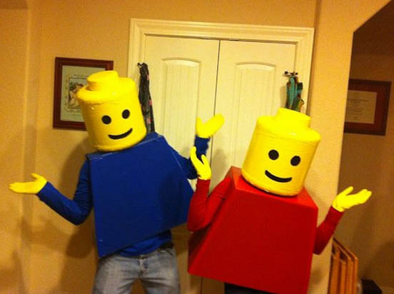 halloweensky kostym costume-lego-minifigs-cardboard