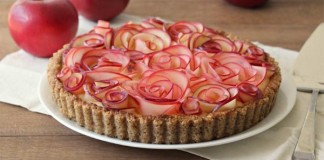 Recept na bezlepkový dezert s jablkovými ružičkami