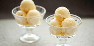 Domáca zmrzlina z 2 surovín | Recept ako pripraviť krémovú zmrzlinu