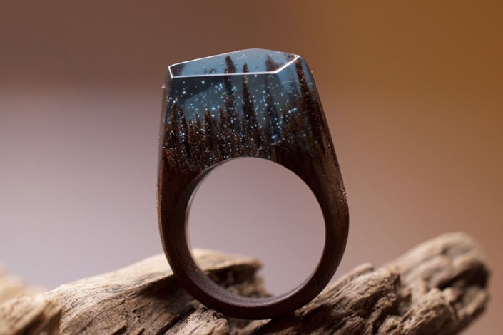 Secret Wood prstene s kuskom sveta 13