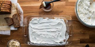 Tiramisu s banánovým chlebíkom | Recept, ktorý si zamilujete!