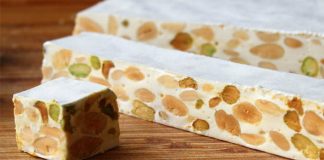 Recept na torrone - taliansky nugát s mandľami a pistáciami