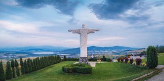 Rio de Klin: Monumentálna socha Ježiša Krista nad oravskou prírodou