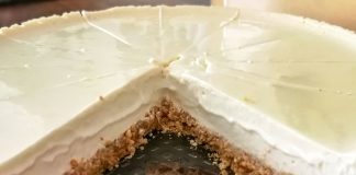 Jogurtový cheesecake z 3 ingrediencií máte hotový do 30 minút | Recept